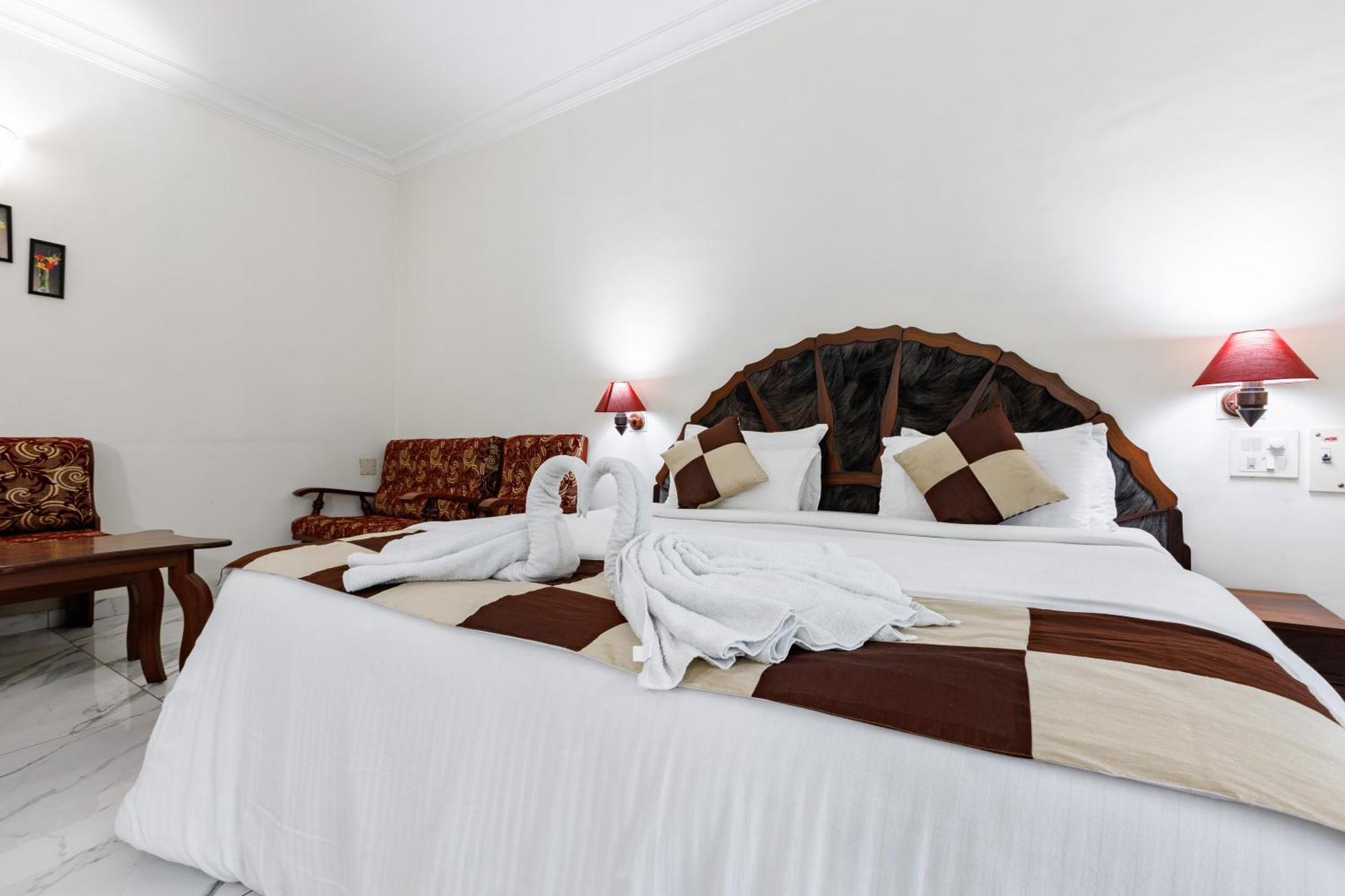 Paulson Park Hotel Kochi Exteriör bild